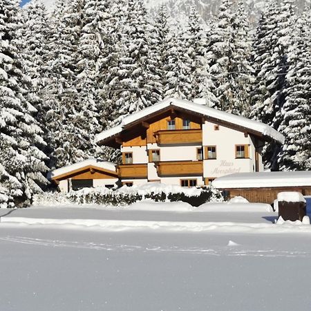 Ferienwohnung Haus Moosplatzl Leutasch Exterior foto